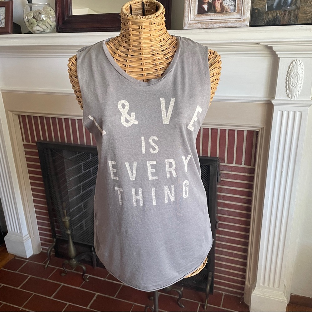 Zoe Karssen gray love summer sleeveless tee M